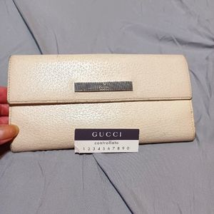 Gucci Wallet. Authentic